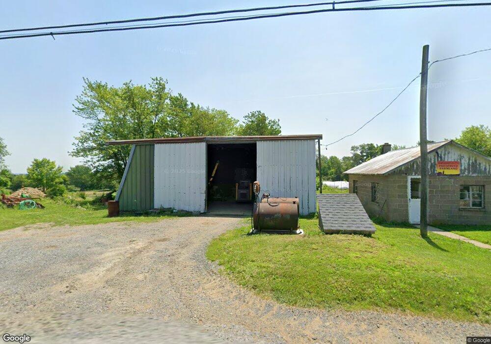 2587 Beacon Rd, Bath, PA 18014 - photo 1