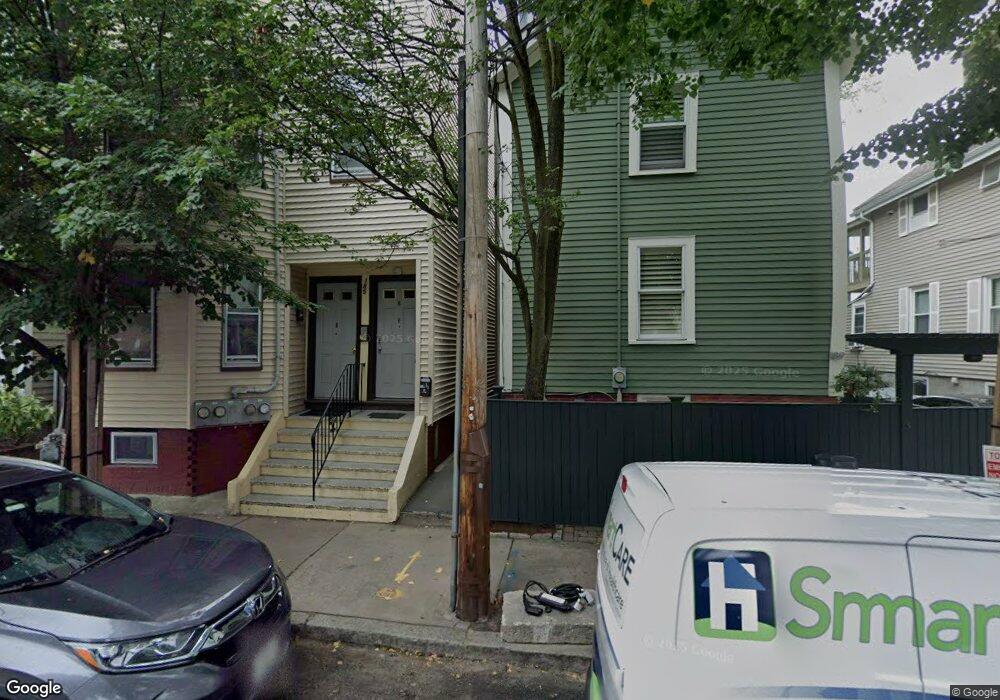 185 1/2 Elm St, Cambridge, MA 02139 - photo 1