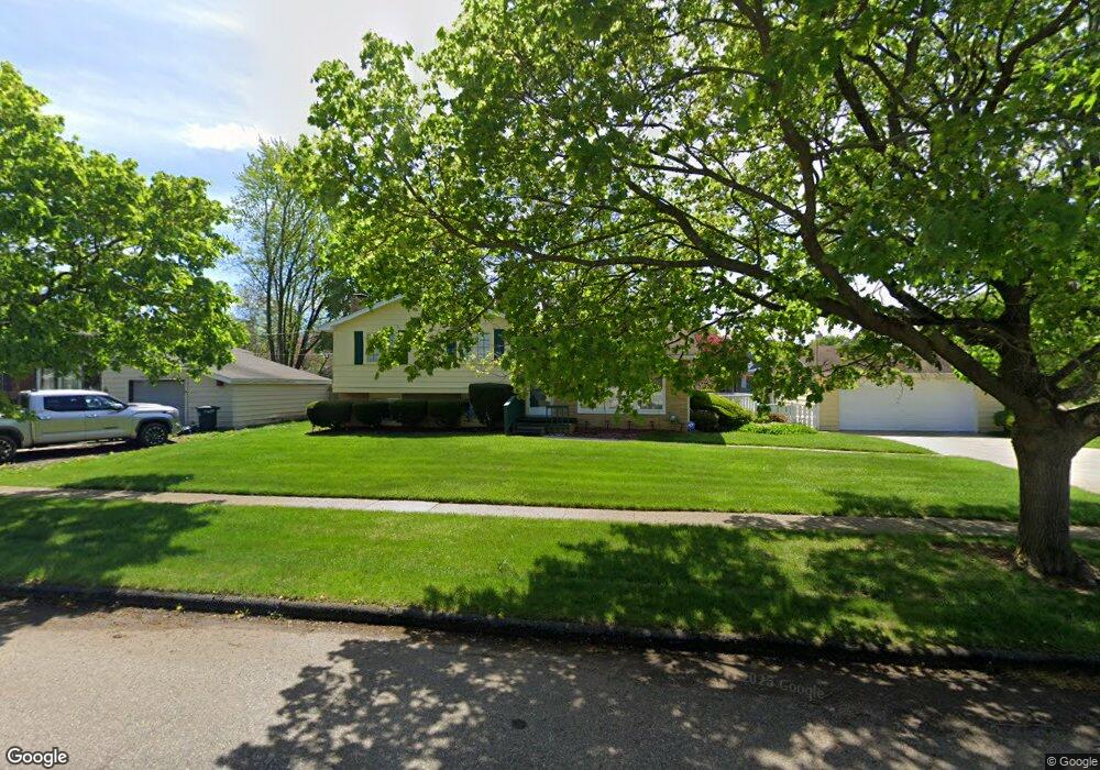 5513 Litchfield Dr, Flint, MI 48532 - photo 1