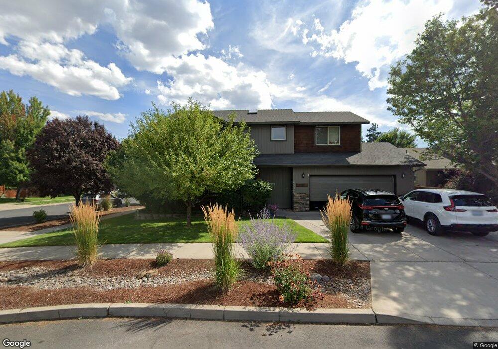 20557 Peak Ave, Bend, OR 97702 - photo 1