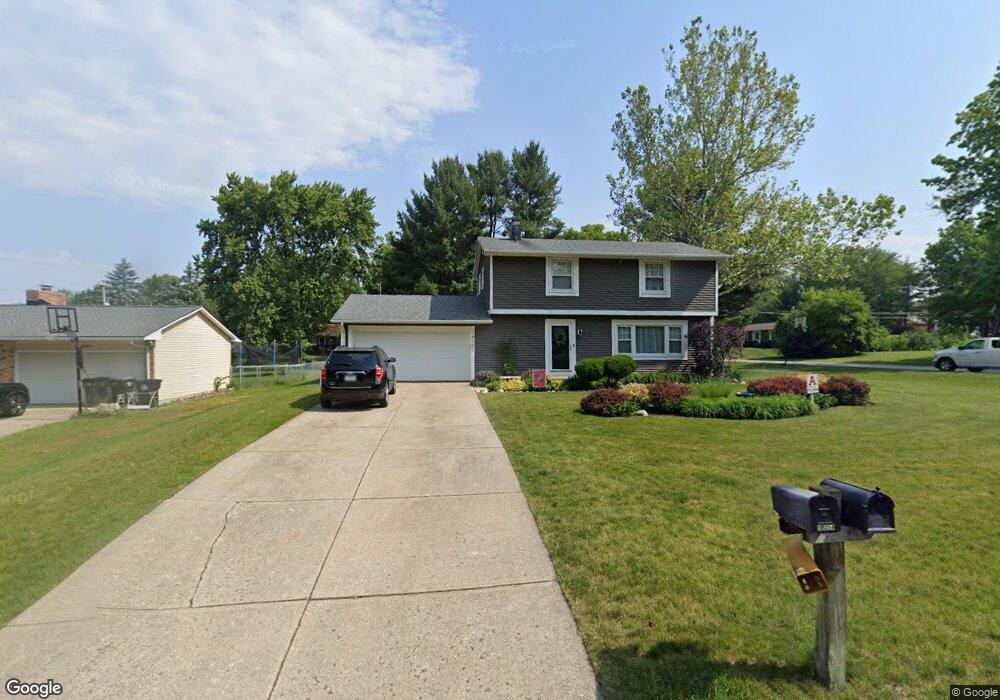 18303 Chaucer Ln, South Bend, IN 46637 - photo 1