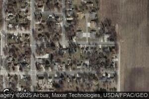 425 E Washington St, Le Center, MN 56057
