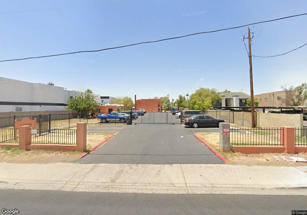 1908 N 32nd St, Phoenix, AZ 85008 - photo 1