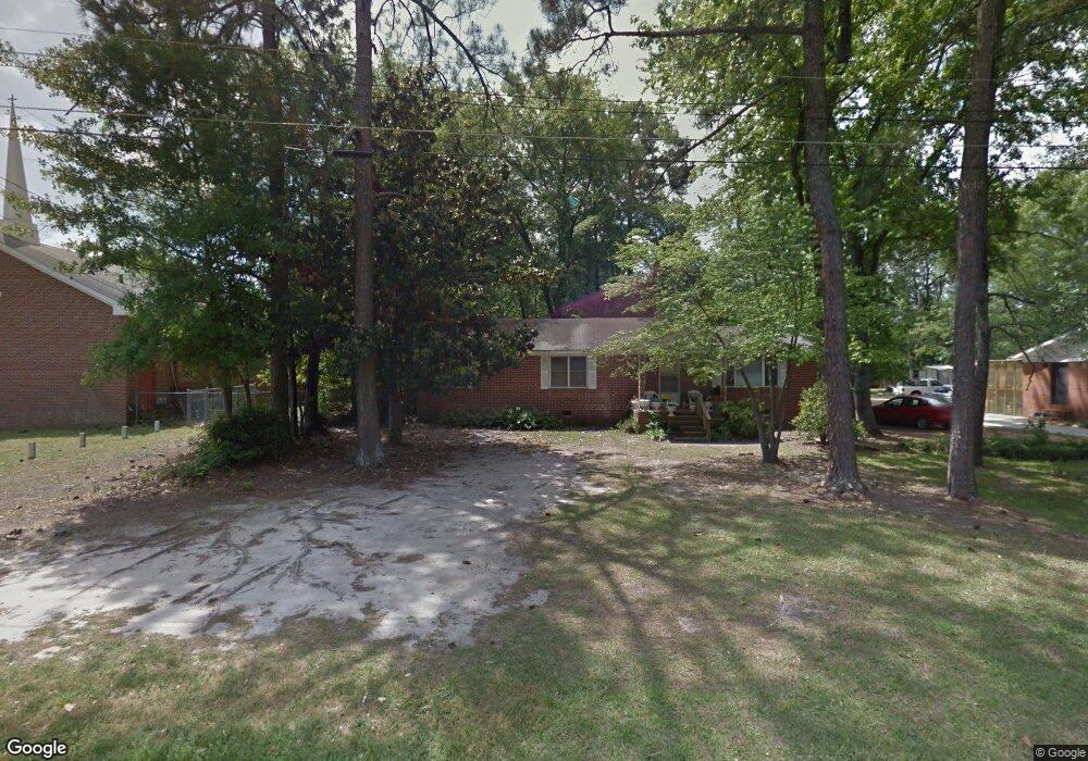 919 Walter E Davis Sr Dr, Macon, GA 31217 - photo 1