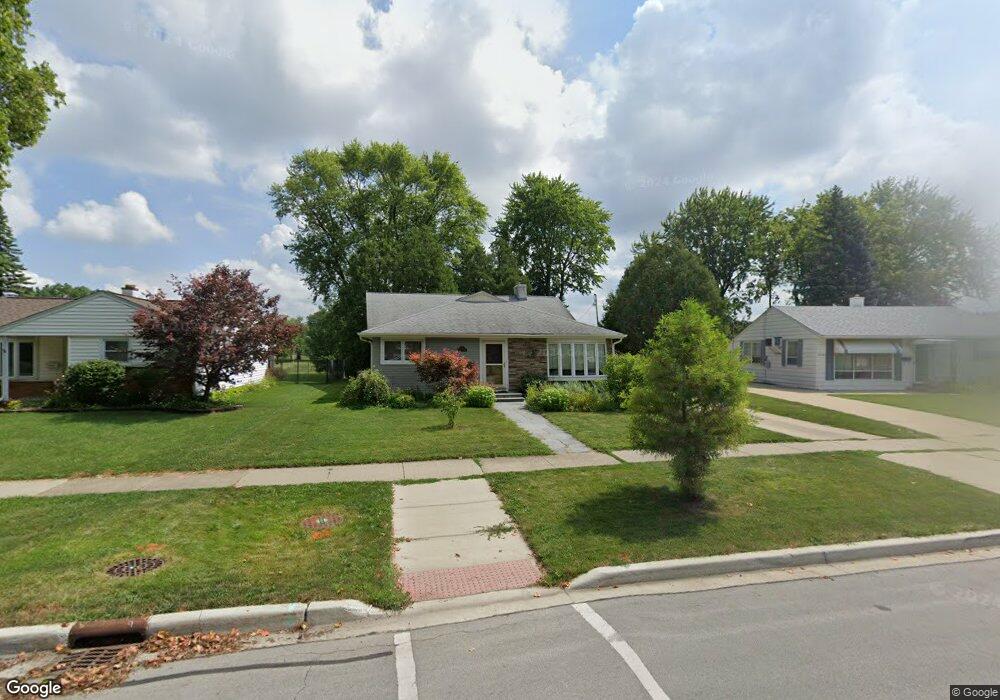 2700 Cardinal Dr unit 7, Rolling Meadows, IL 60008 - photo 1