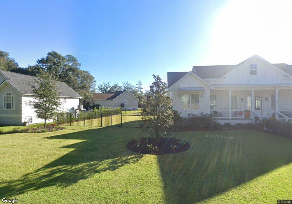 12 Tyre St, Saint Simons Island, GA 31522 - photo 1