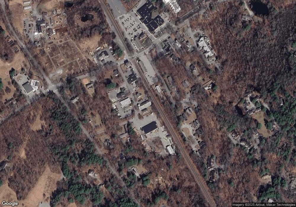 26 Lewis St unit 1, Lincoln, MA 01773 - photo 1