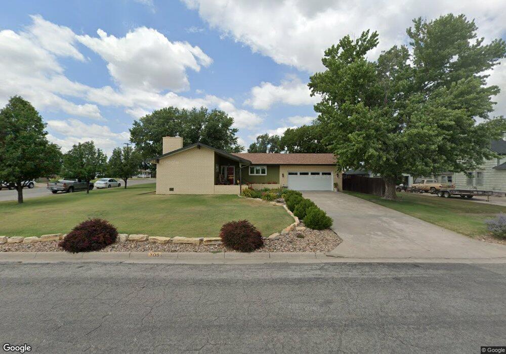 705 N 6th St, Wakeeney, KS 67672 - photo 1