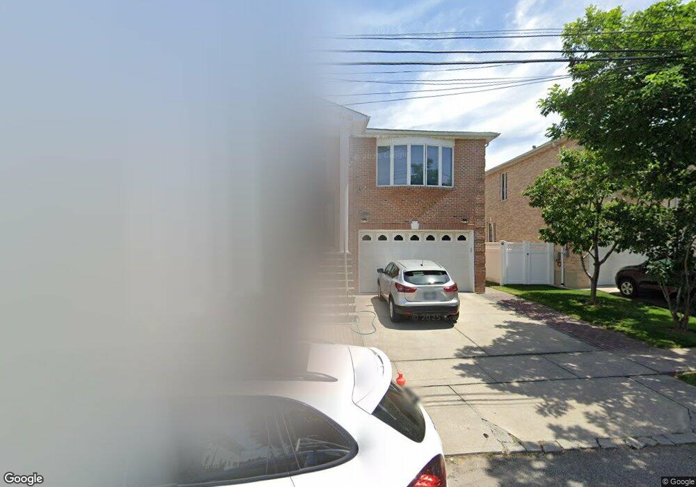 3233 172nd St, Flushing, NY 11358 - photo 1