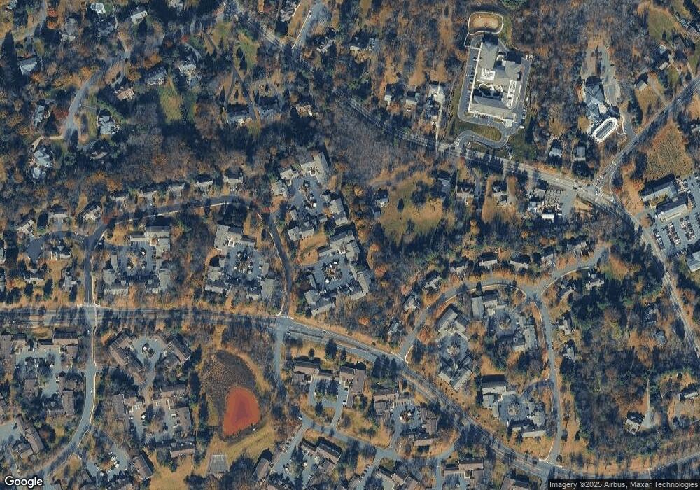 33 Smithfield Ct, Basking Ridge, NJ 07920 - photo 1