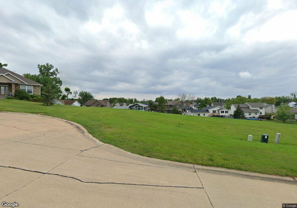 4017 Paradise Ct NW, Cedar Rapids, IA 52405 - photo 1