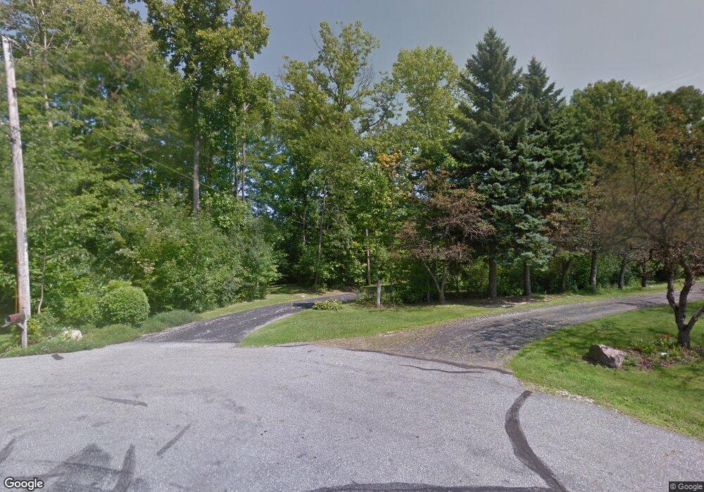 11333 Willow Hill Dr, Chesterland, OH 44026 - photo 1