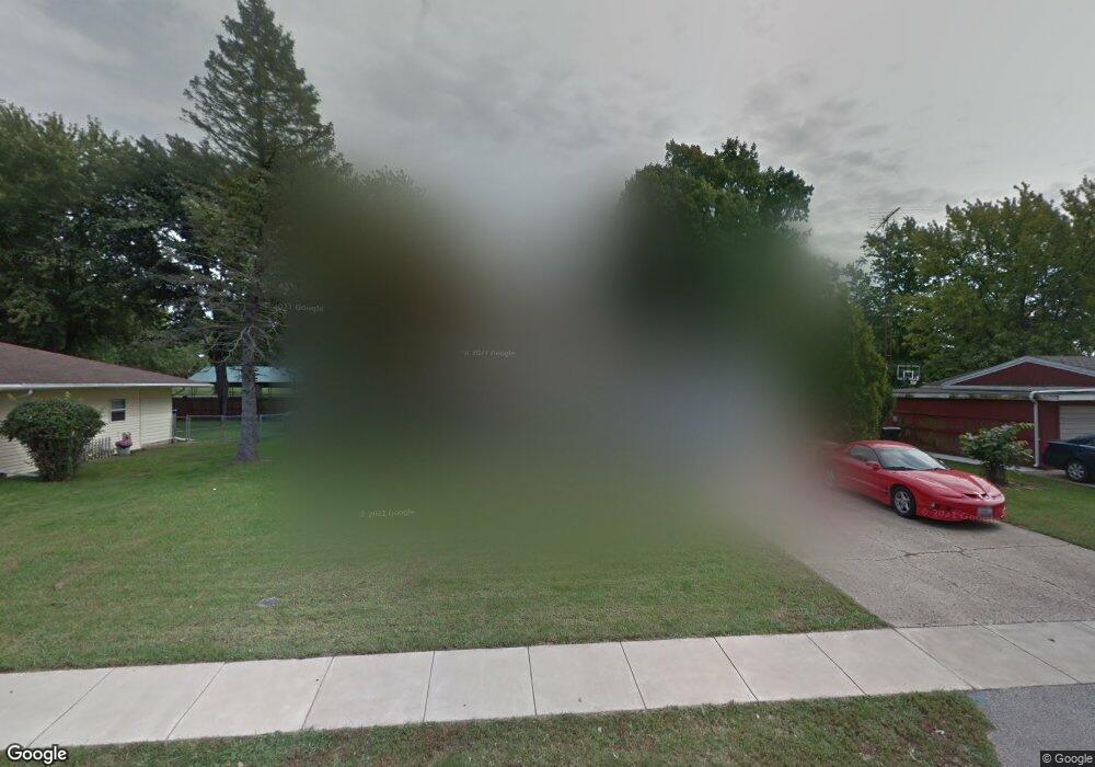 200 S 34th St, Mattoon, IL 61938 - photo 1