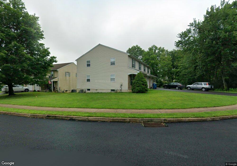 908 Pine Ct, Perkasie, PA 18944 - photo 1