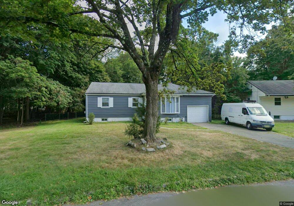 38 Fellswood Dr, Livingston, NJ 07039 - photo 1