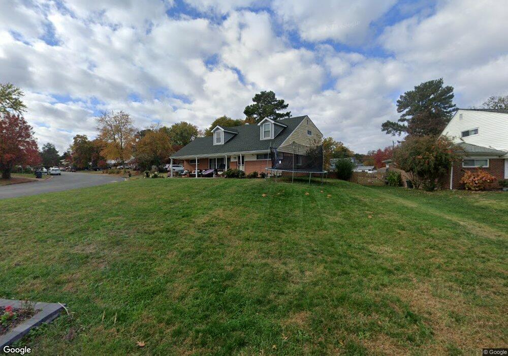 9201 Farmington Dr, Henrico, VA 23229 - photo 1