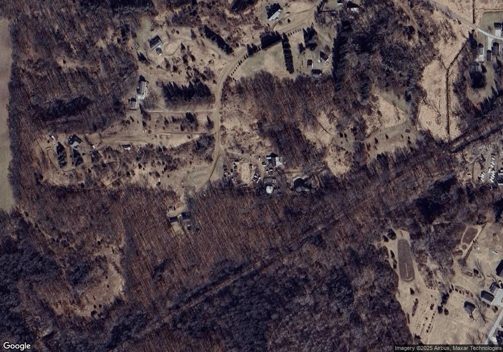 15857 Lelah Ln, Addison, MI 49220 - photo 1