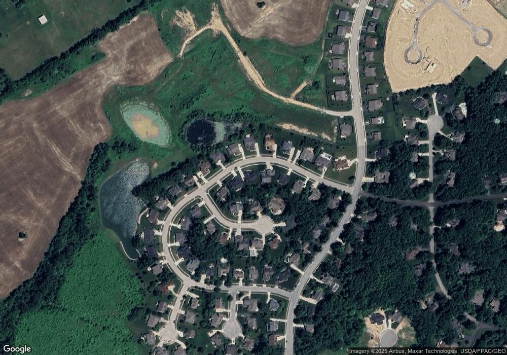 10670 Laguna Cir, Plain City, OH 43064 - photo 1