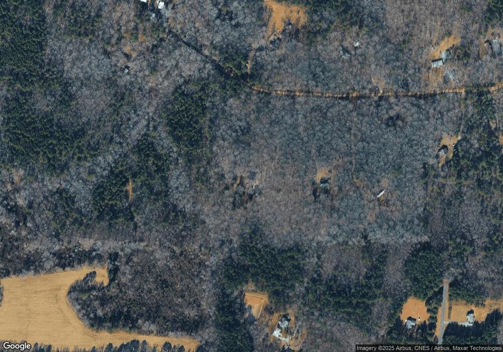 585 Holly Glen Rd, Pittsboro, NC 27312 - photo 1