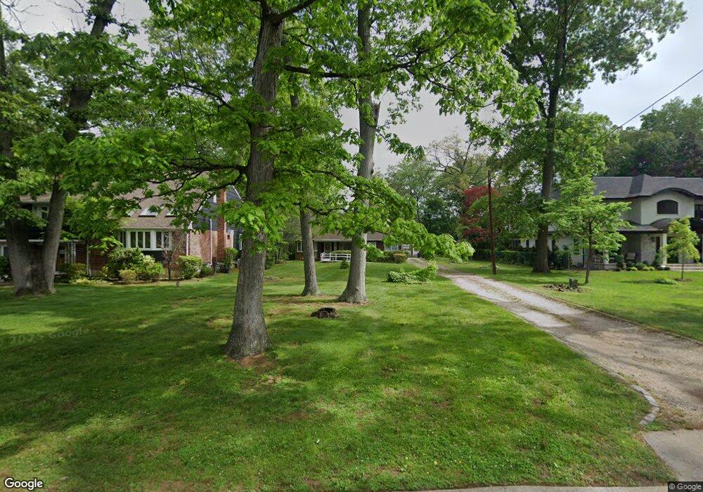 325 Elm St, West Hempstead, NY 11552 - photo 1