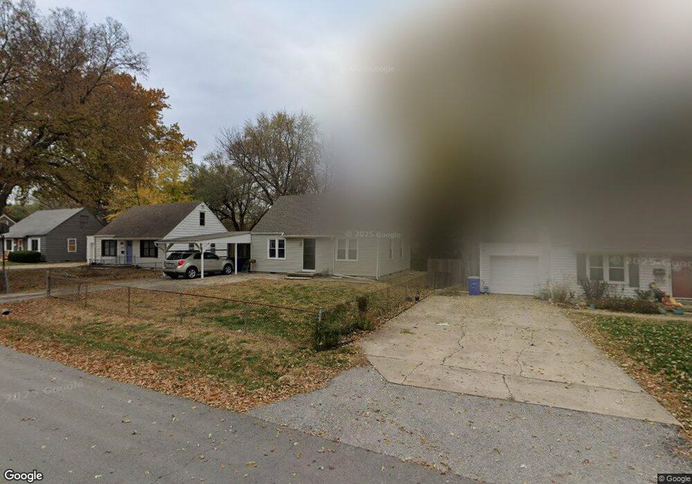 10518 W 56th Terrace, Shawnee, KS 66203 - photo 1