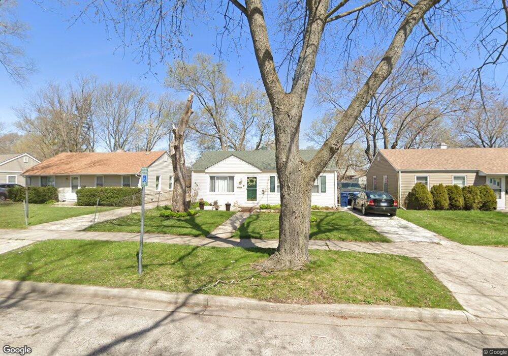 1614 Lyons Ct, Waukegan, IL 60085 - photo 1