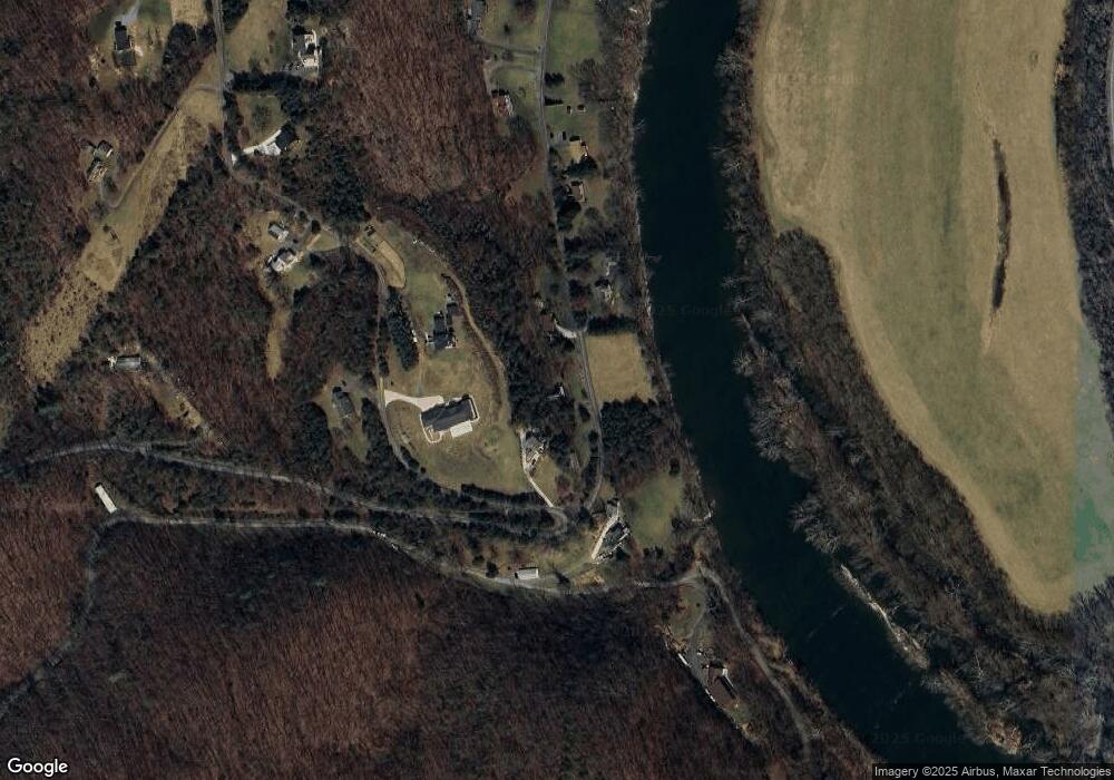 569 Dorn Rd, Front Royal, VA 22630 - photo 1