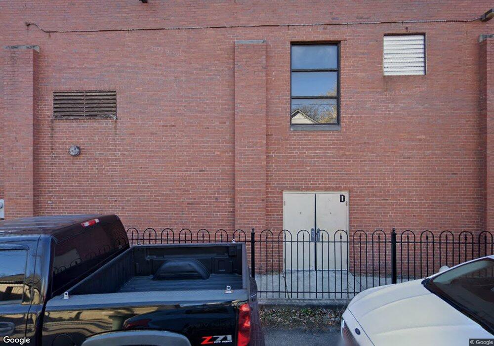 687 S Lazelle St, Columbus, OH 43206 - photo 1