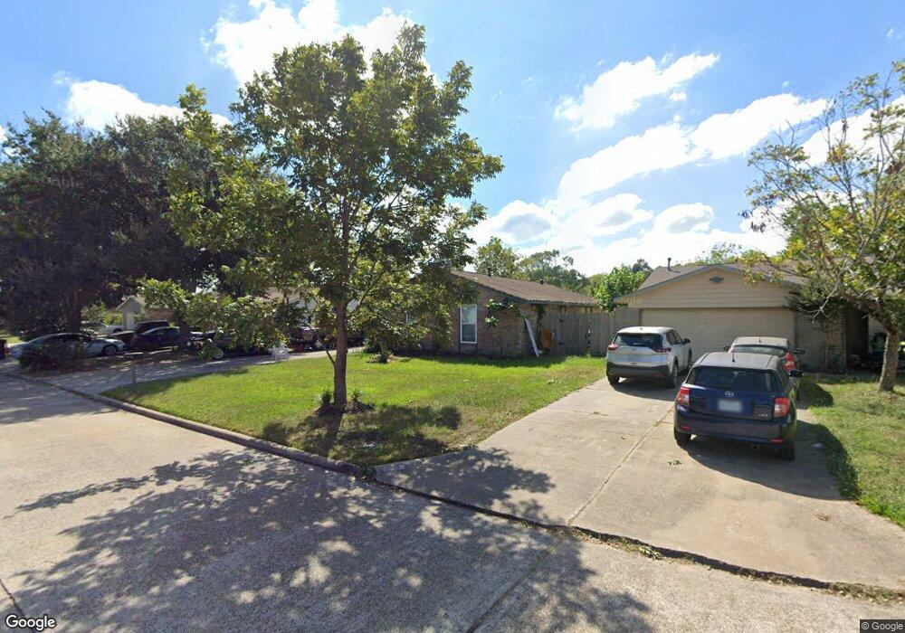 2611 Woodsdale Blvd, Houston, TX 77038 - photo 1