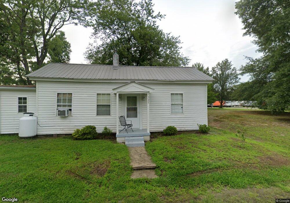 1321 W 5th St, Victoria, VA 23974 - photo 1