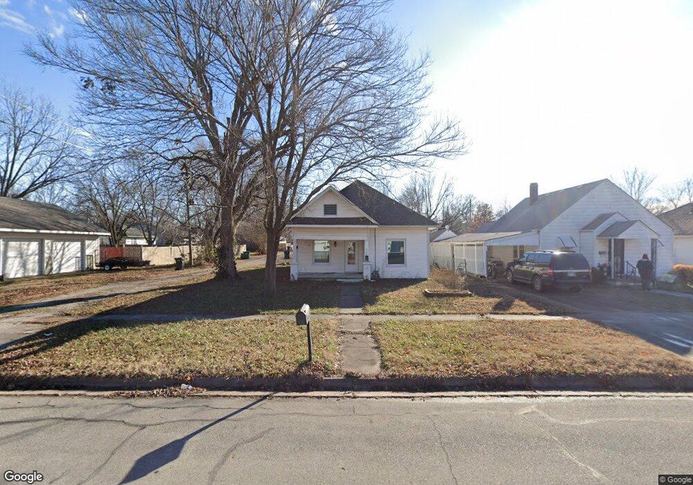 3124 Clark Ave, Parsons, KS 67357 - photo 1