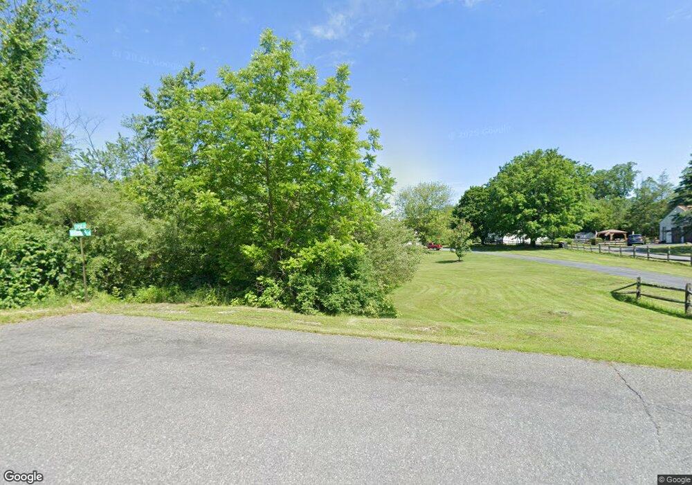 5187 Crest St, Germansville, PA 18053 - photo 1