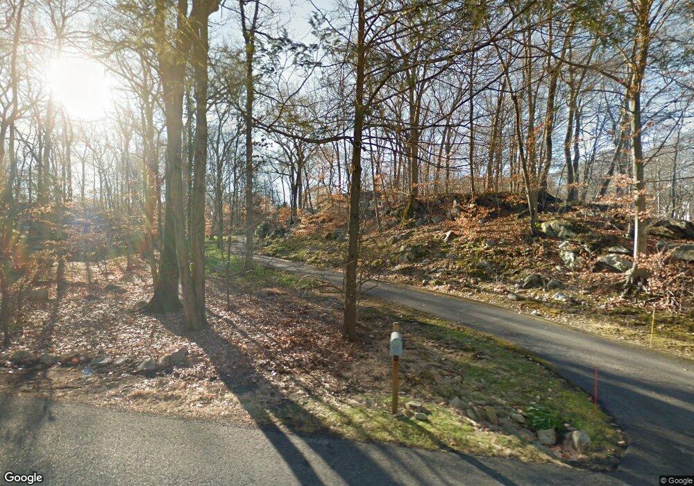 49 Frontier Rd, Greenwich, CT 06807 - photo 1