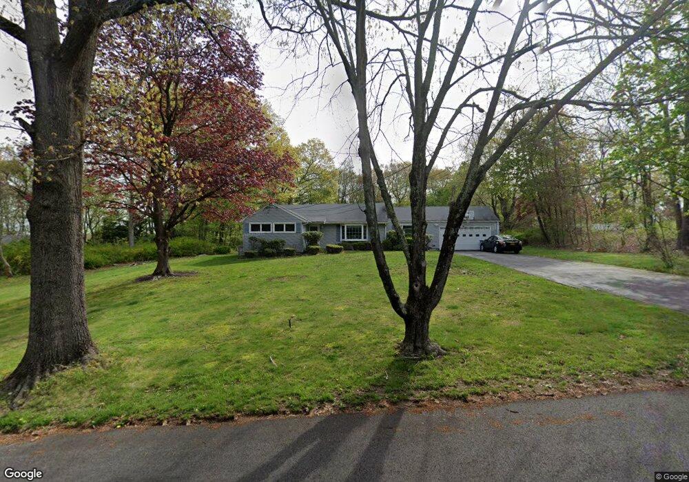 2212 Parker Ln, Yorktown Heights, NY 10598 - photo 1