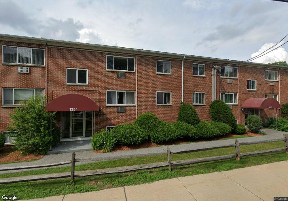 135 Winthrop St unit 23B, Framingham, MA 01702 - photo 1