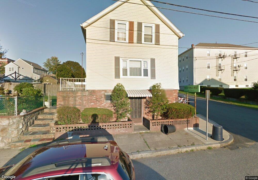 284 Pitman St, Fall River, MA 02723 - photo 1