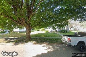 305 S 2nd St, Ringsted, IA 50578
