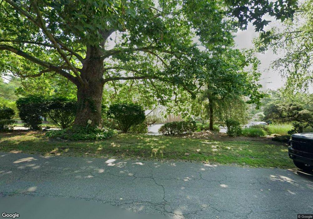 4 Boiling Spring Rd, Ho Ho Kus, NJ 07423 - photo 1