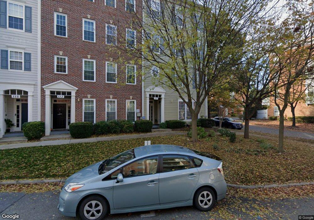 111 Chevy Chase St, Gaithersburg, MD 20878 - photo 1