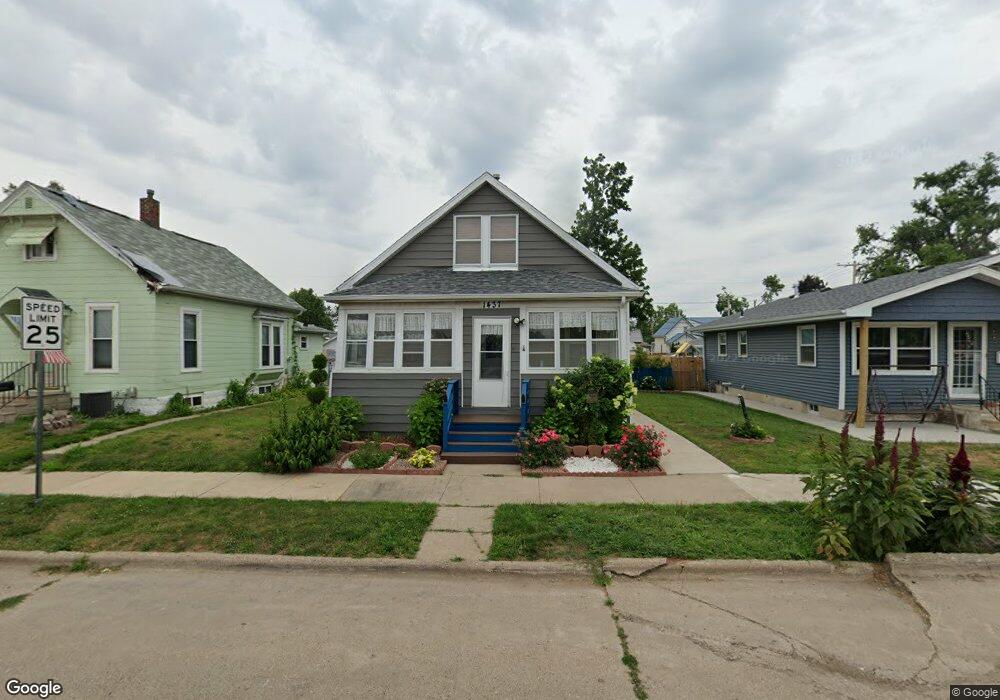 1437 4th St SW, Cedar Rapids, IA 52404 - photo 1