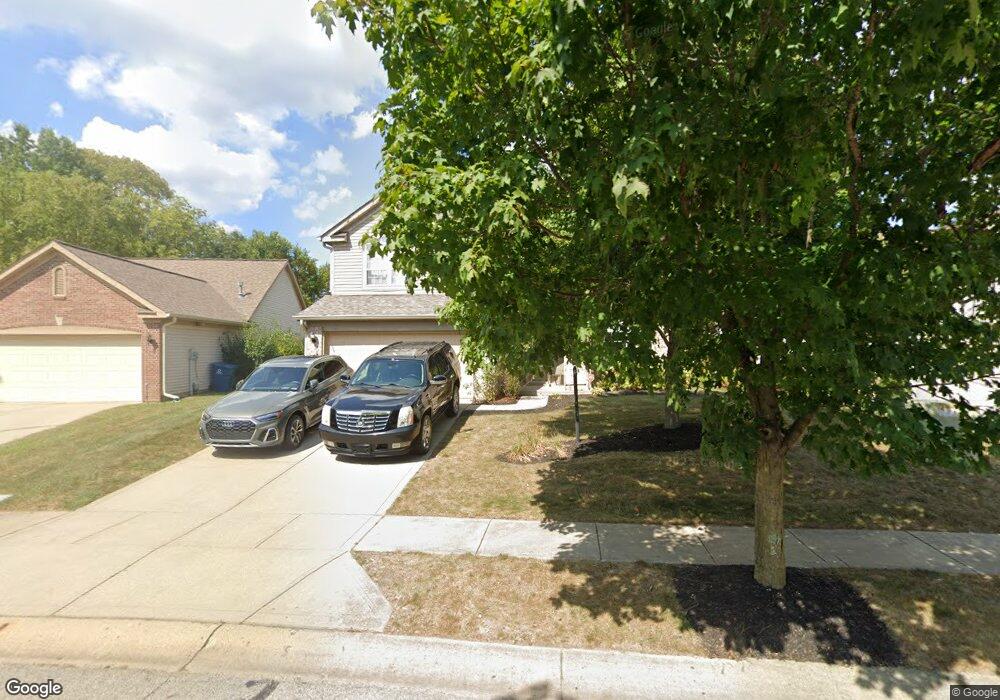 10366 Lakeland Dr, Fishers, IN 46037 - photo 1