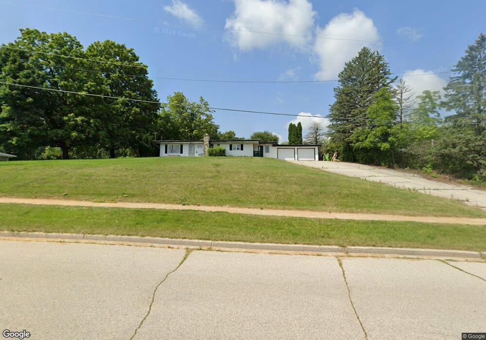 891 Prospect Dr, Kewaskum, WI 53040 - photo 1