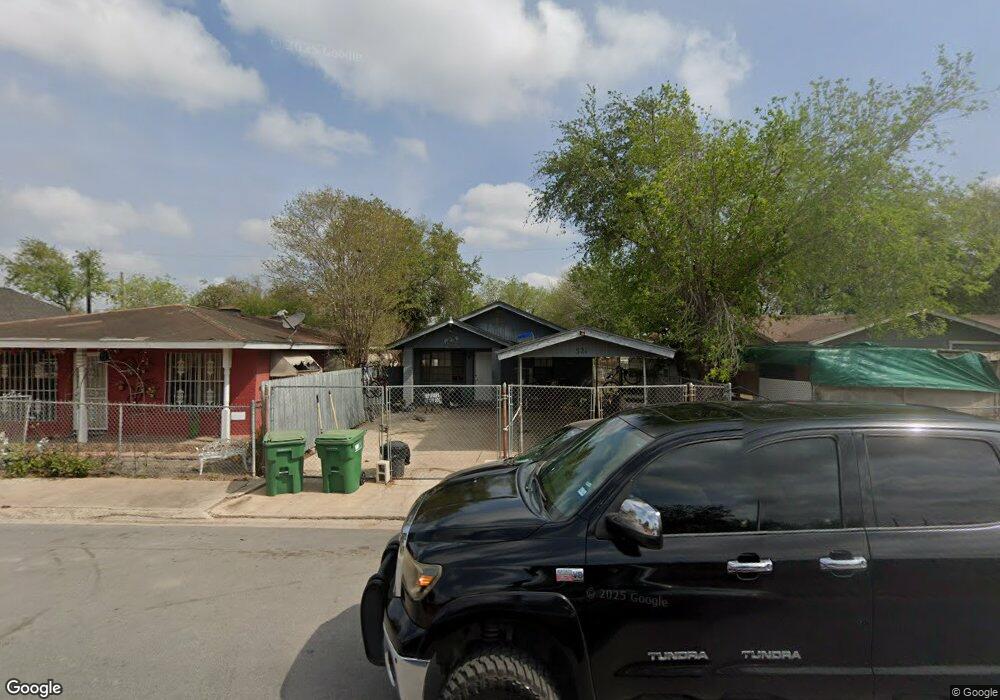 521 E Hawk Ave, Pharr, TX 78577 - photo 1