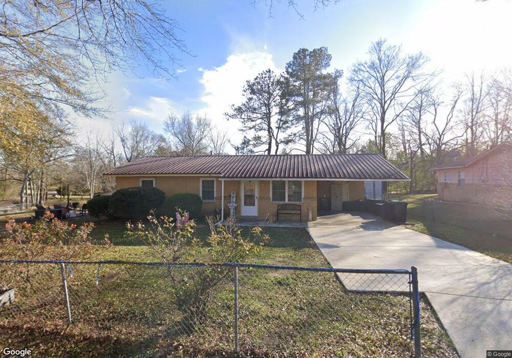 1032 Graves St, Hazlehurst, MS 39083 - photo 1