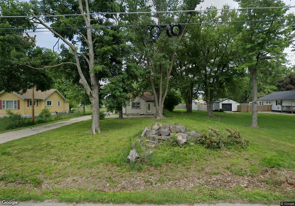 340 NE 43rd Ave, Des Moines, IA 50313 - photo 1