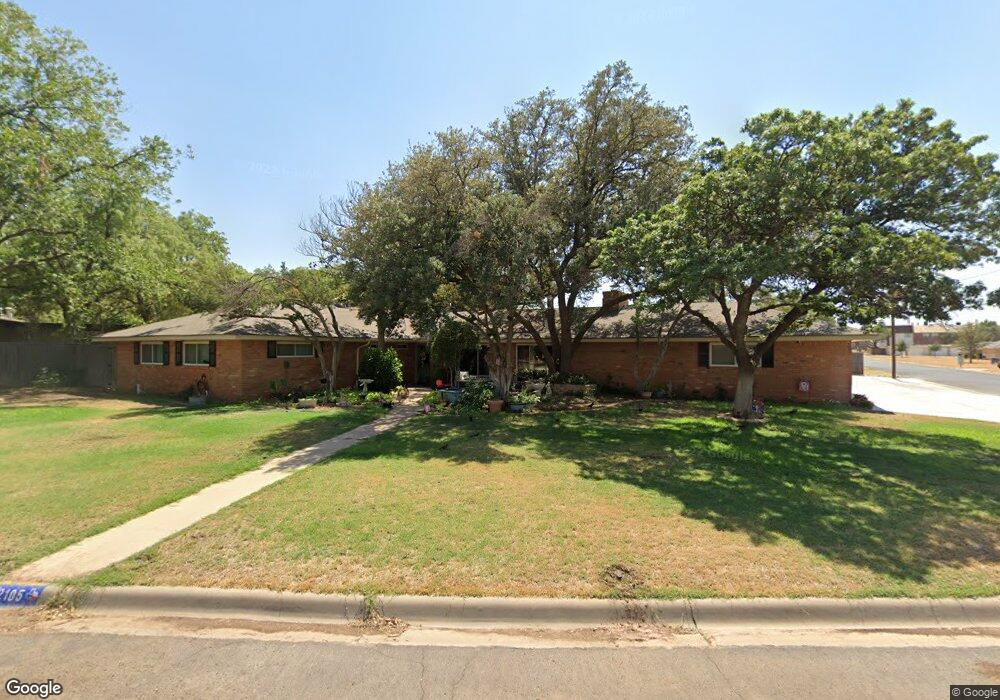 2105 Woodlawn Dr, Midland, TX 79705 - photo 1