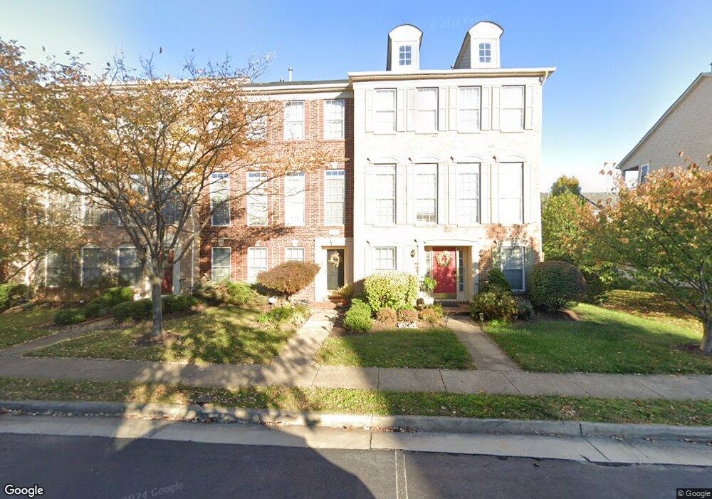 25822 Turlough Terrace, Chantilly, VA 20152 - photo 1