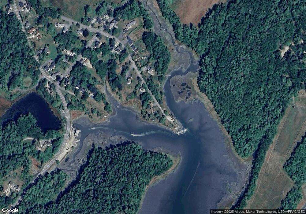 32 Cove Rd, Freeport, ME 04032 - photo 1