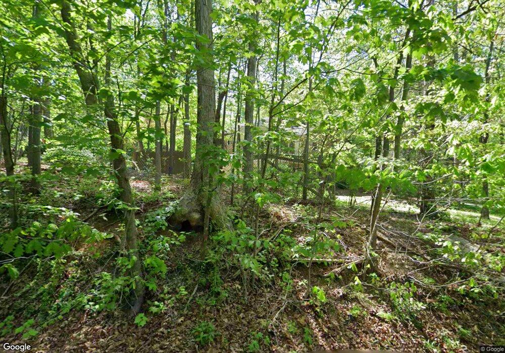 1707 Howard Manor Dr, Vienna, VA 22182 - photo 1