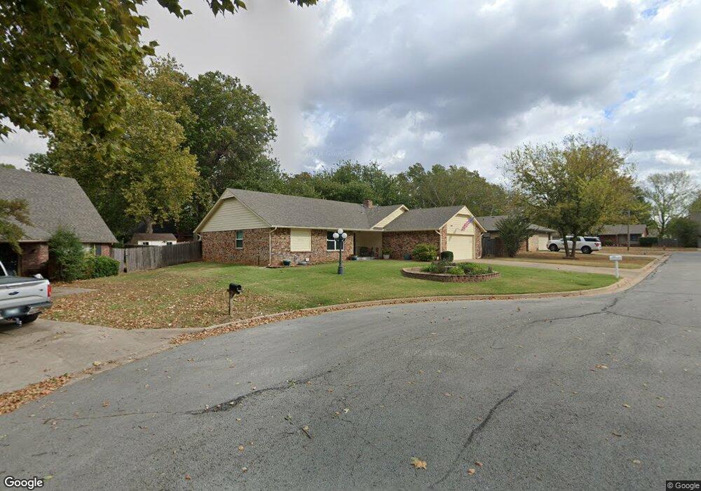 908 W Park Cir, Broken Arrow, OK 74011 - photo 1